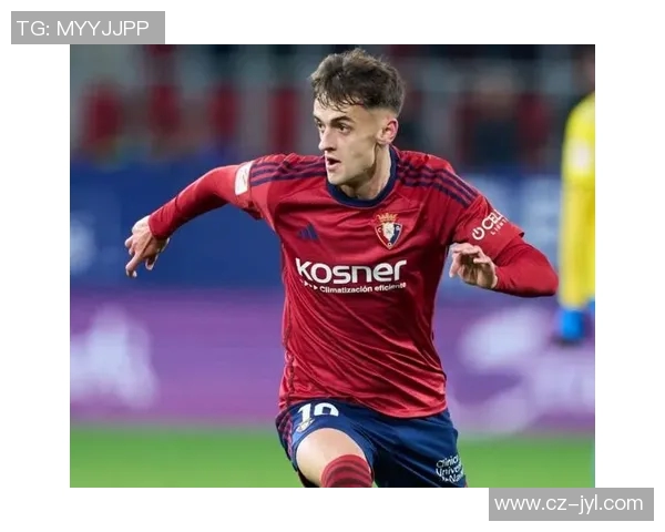 足球明星奥罗斯的生平成就与精彩瞬间全景介绍